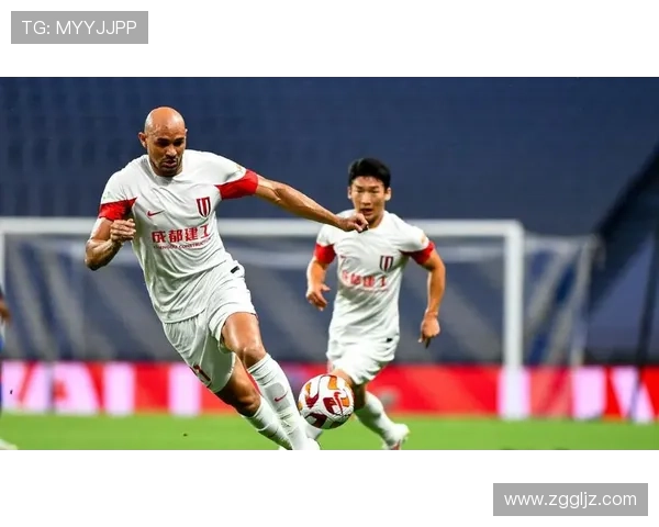 罗慕洛与新帅默契领航球队前行