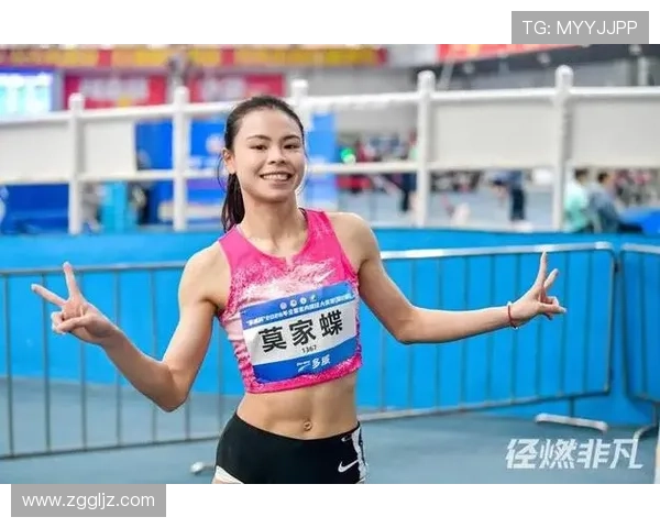莫家蝶跨项首秀破纪录夺冠